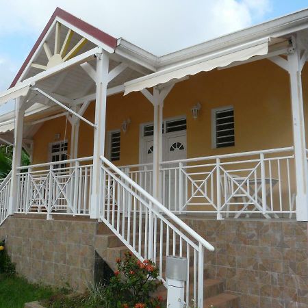 Jolie Villa De Bon Standing Труа-Ривьер Экстерьер фото